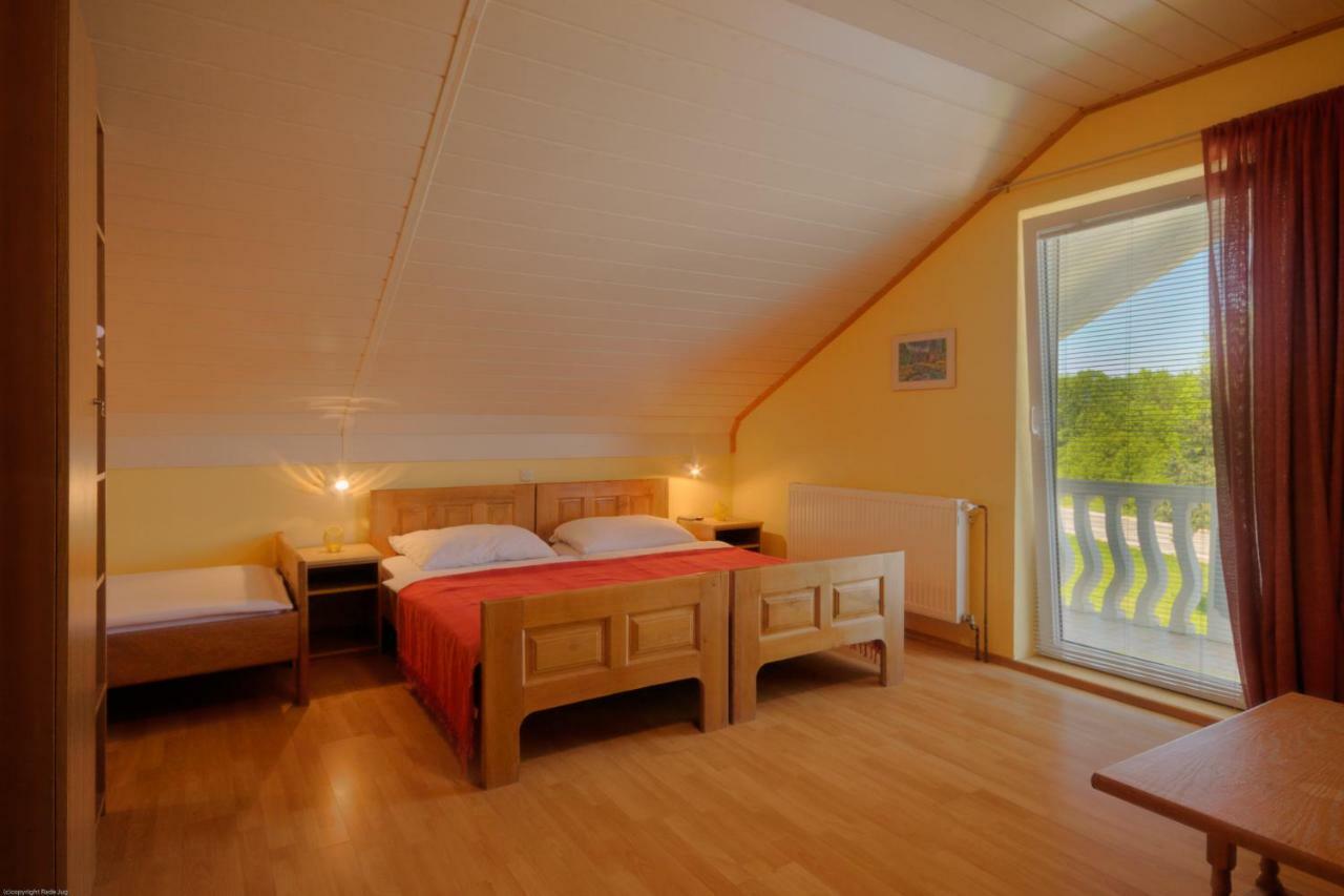 Hotel Ranch Terra Irinovac Exteriér fotografie